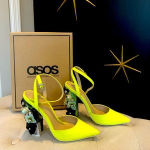 ASOS 🌸Flower embedded heel shoes 🌸